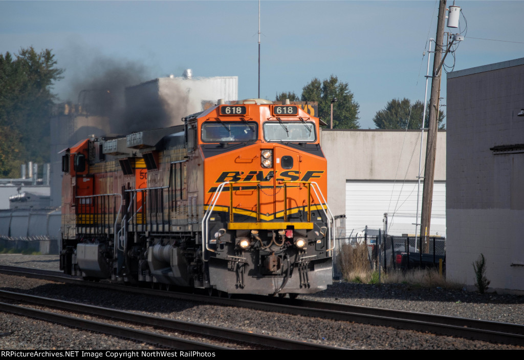 BNSF 618